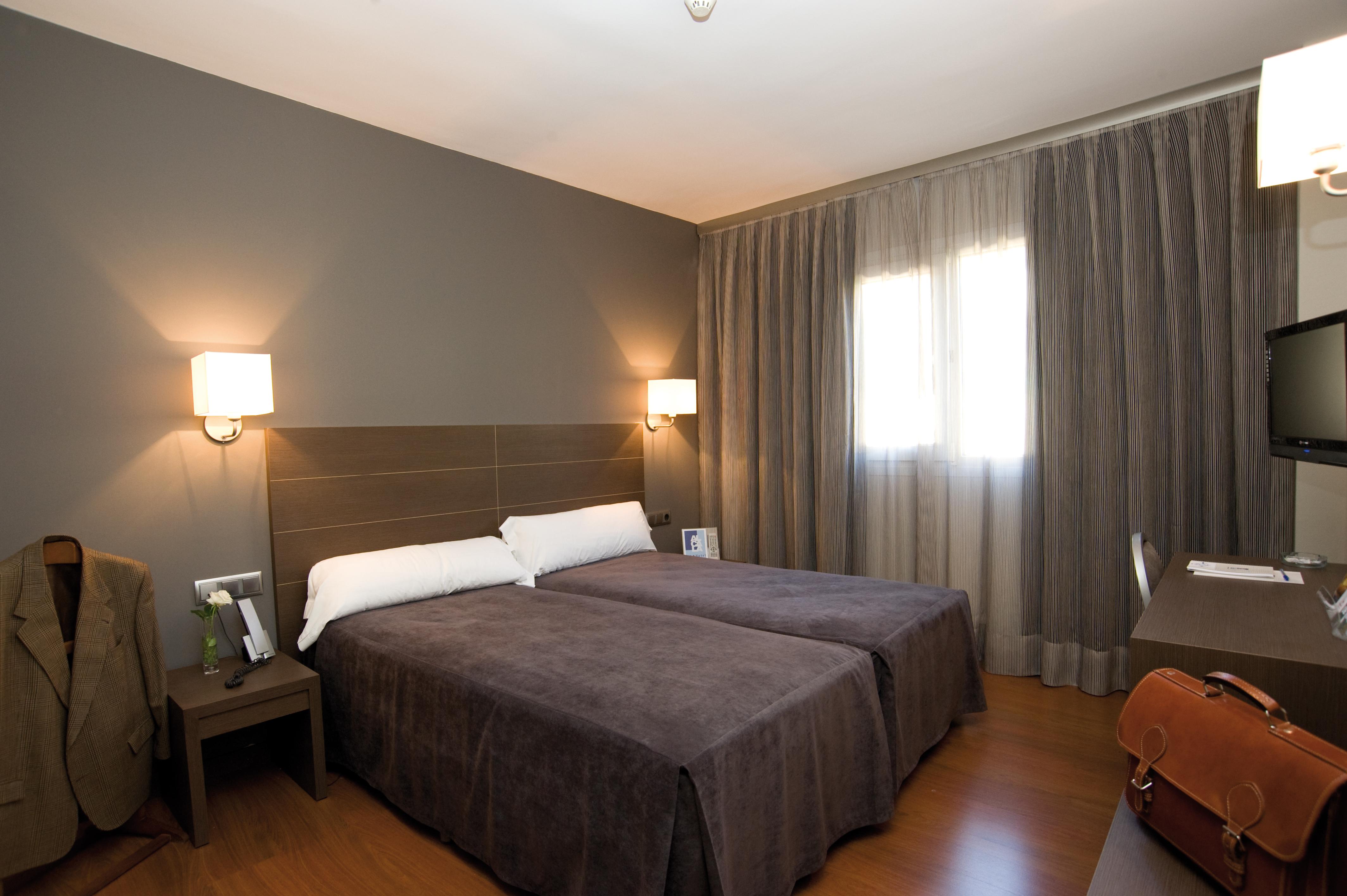 Hotel Cisneros Alcala de Henares Ruang foto